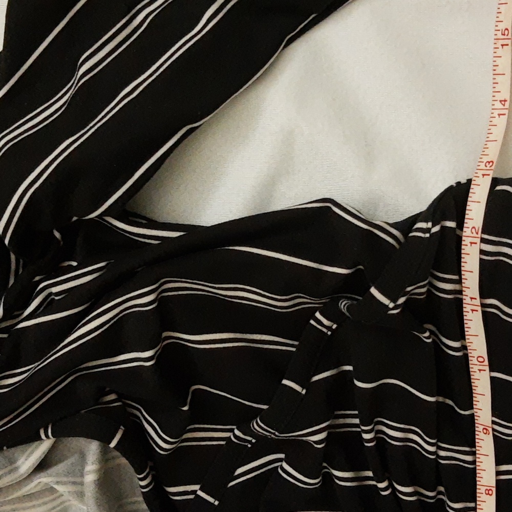 Black and White Pinstripe Jumpsuit, Women Juniors L (11-13) - Picture 8 of 16
